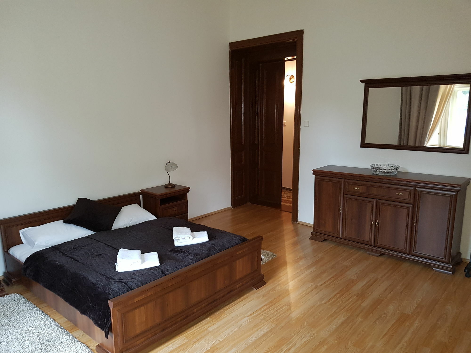 Villa Sofia Apartments Karlovy Vary Luaran gambar
